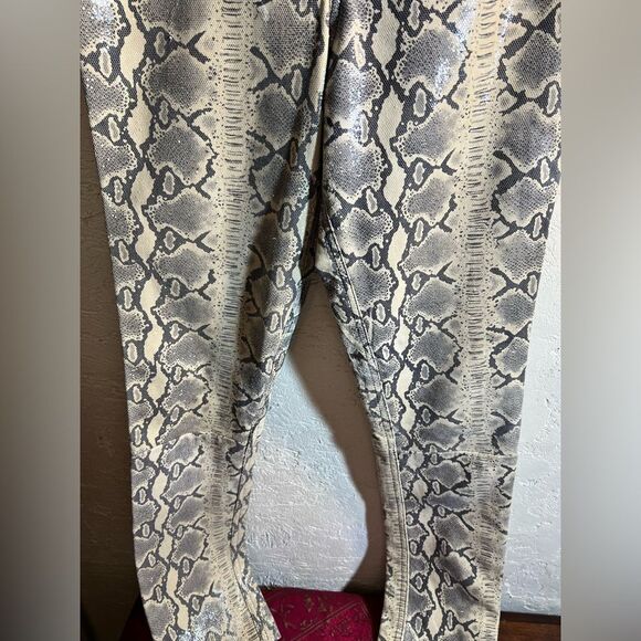 Swann Leather pants genuine leather, python print, black, grey cream by Swann - Picture 4 of 11